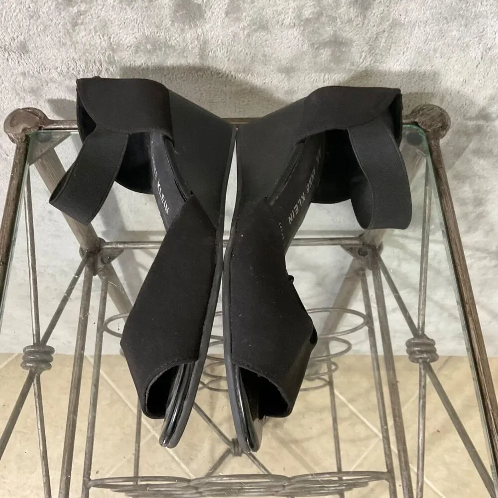 Ann Klein Open Toe Wedge Heel Shoe sandal Women's Size 9 M Black office comfort